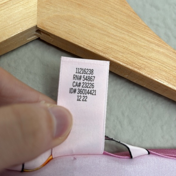 Victoria Secret Large pink floral butterfly racer back satin tank top - Picture 5 of 6